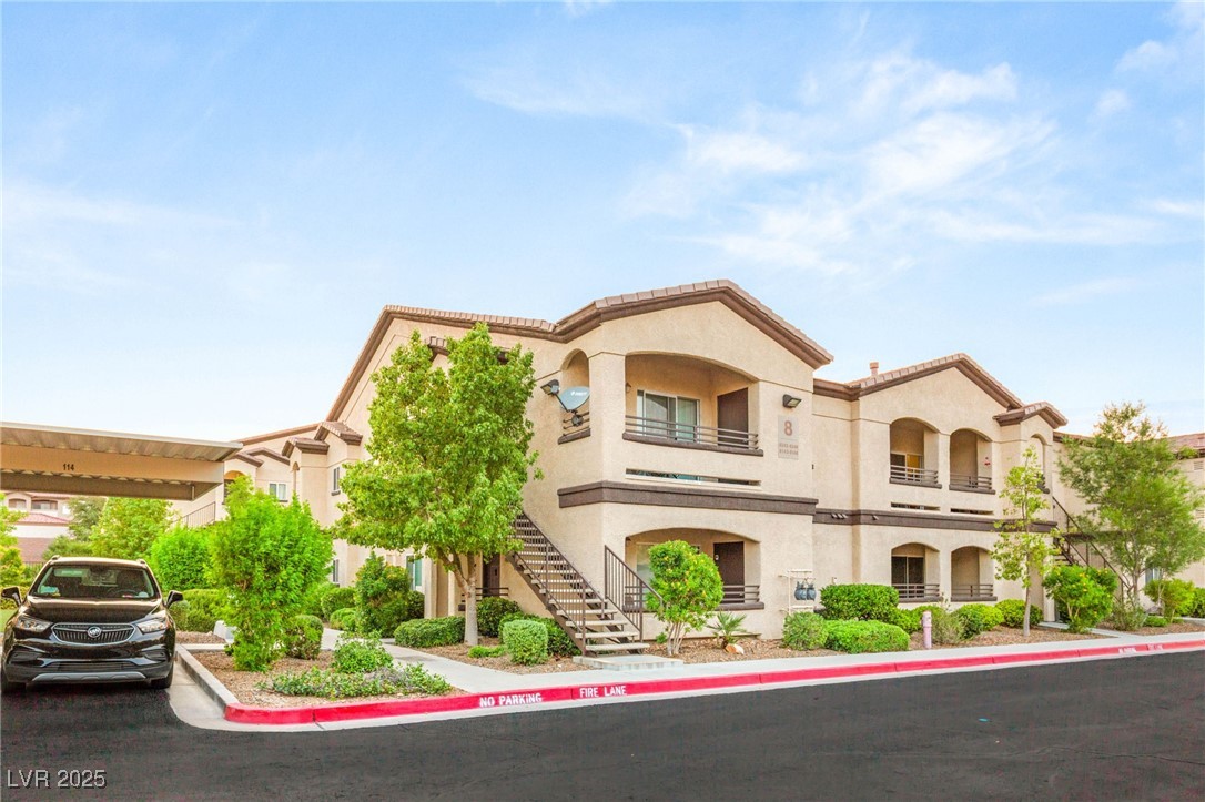 2291 West Horizon Ridge Parkway 8248