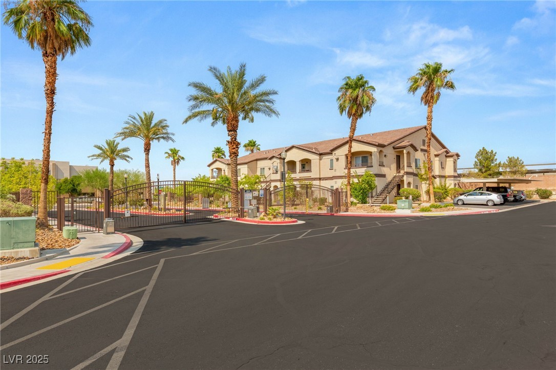 2291 West Horizon Ridge Parkway 8248