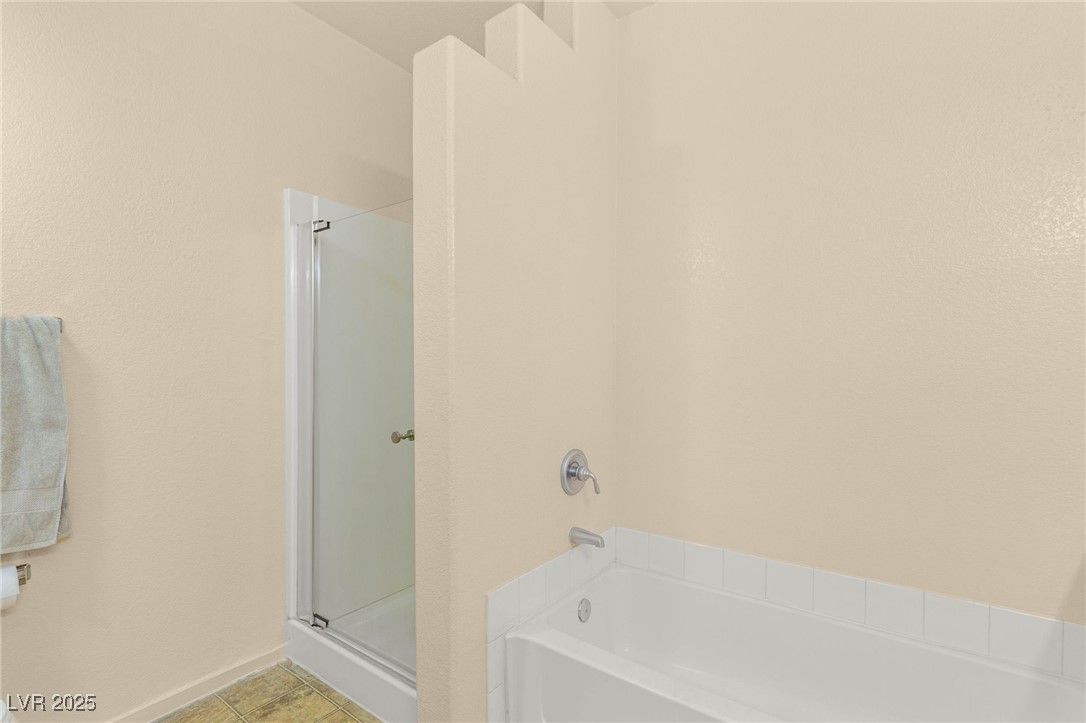 2291 West Horizon Ridge Parkway 8248