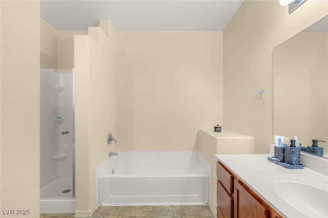 2291 West Horizon Ridge Parkway 8248