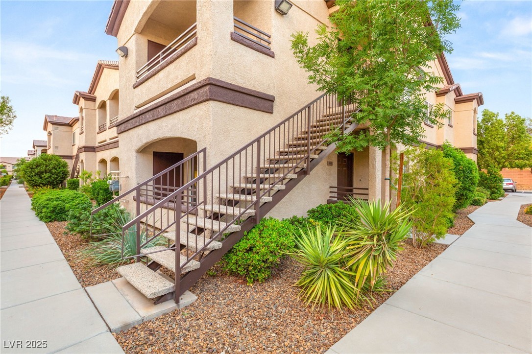 2291 West Horizon Ridge Parkway 8248