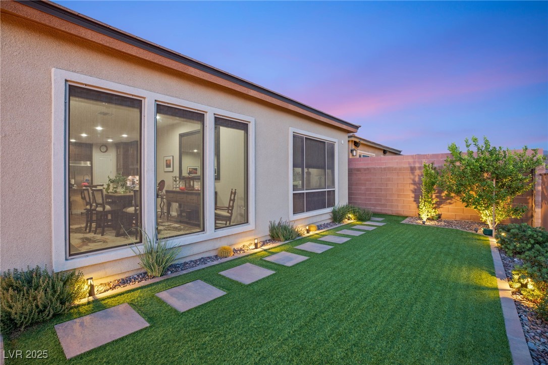 2069 Alto Vista Drive