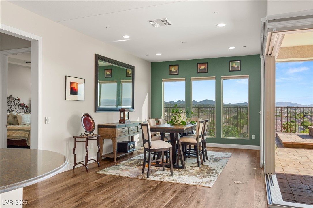 2069 Alto Vista Drive