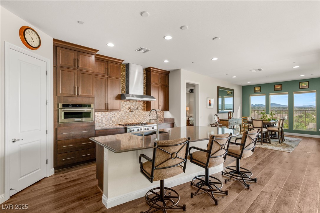 2069 Alto Vista Drive