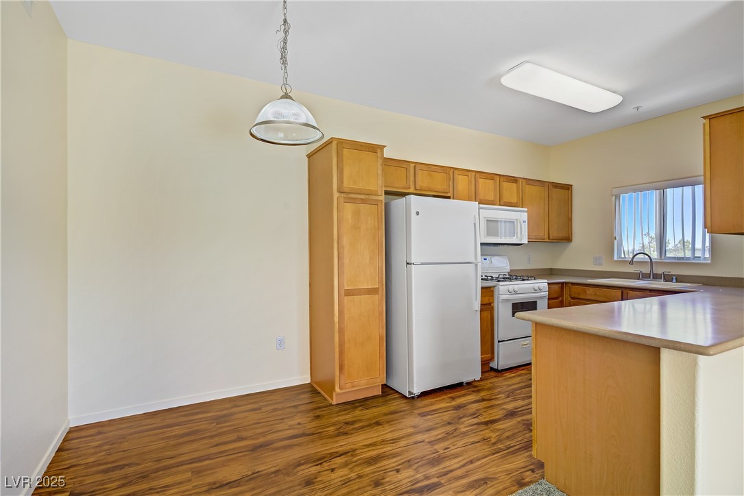 2291 West Horizon Ridge Parkway 11266