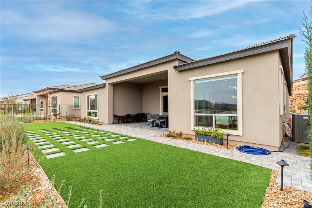 100 Water Cliff Lane