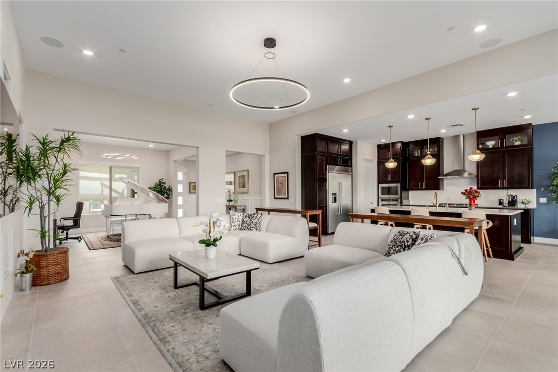 100 Water Cliff Lane