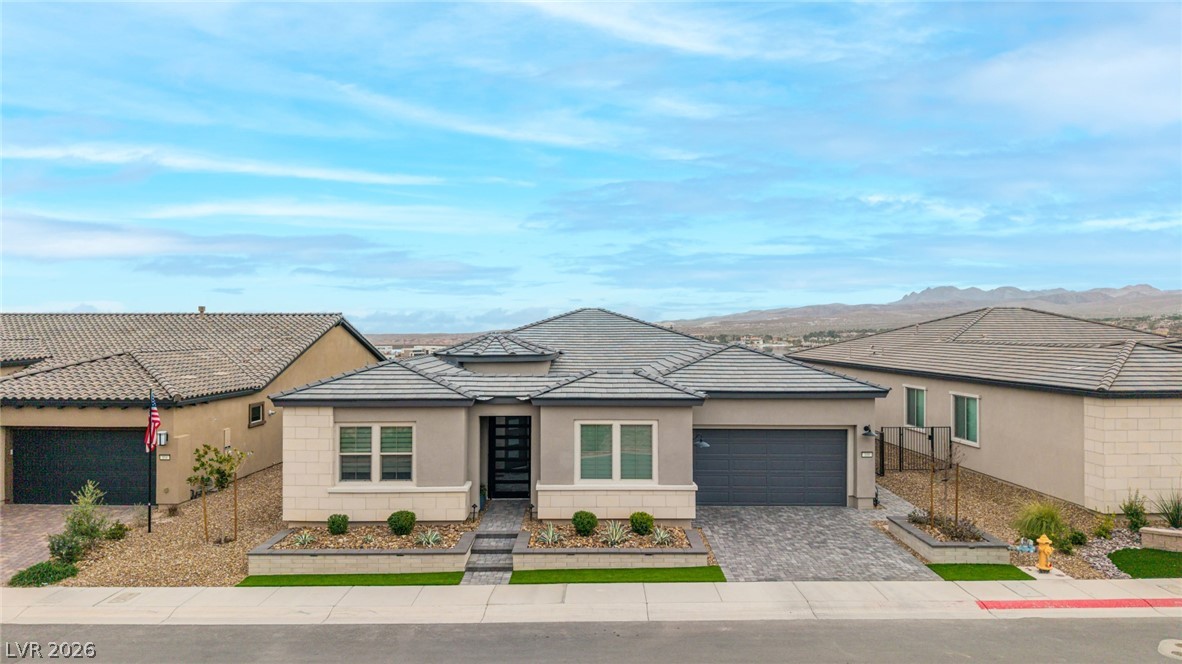 100 Water Cliff Lane