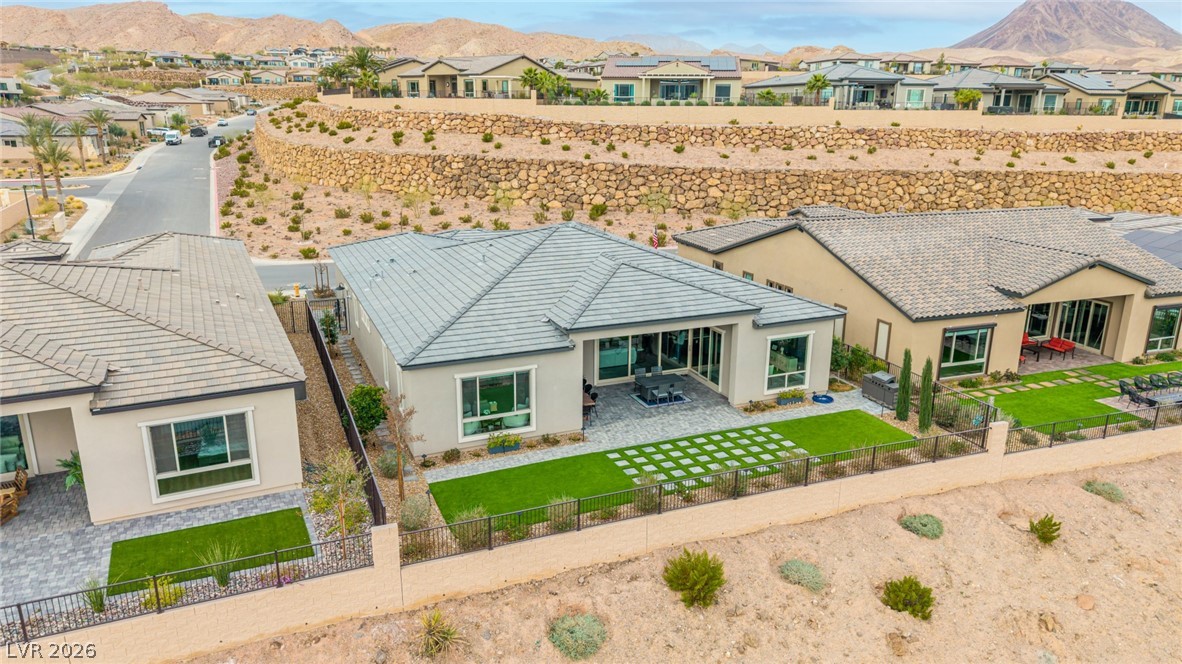 100 Water Cliff Lane