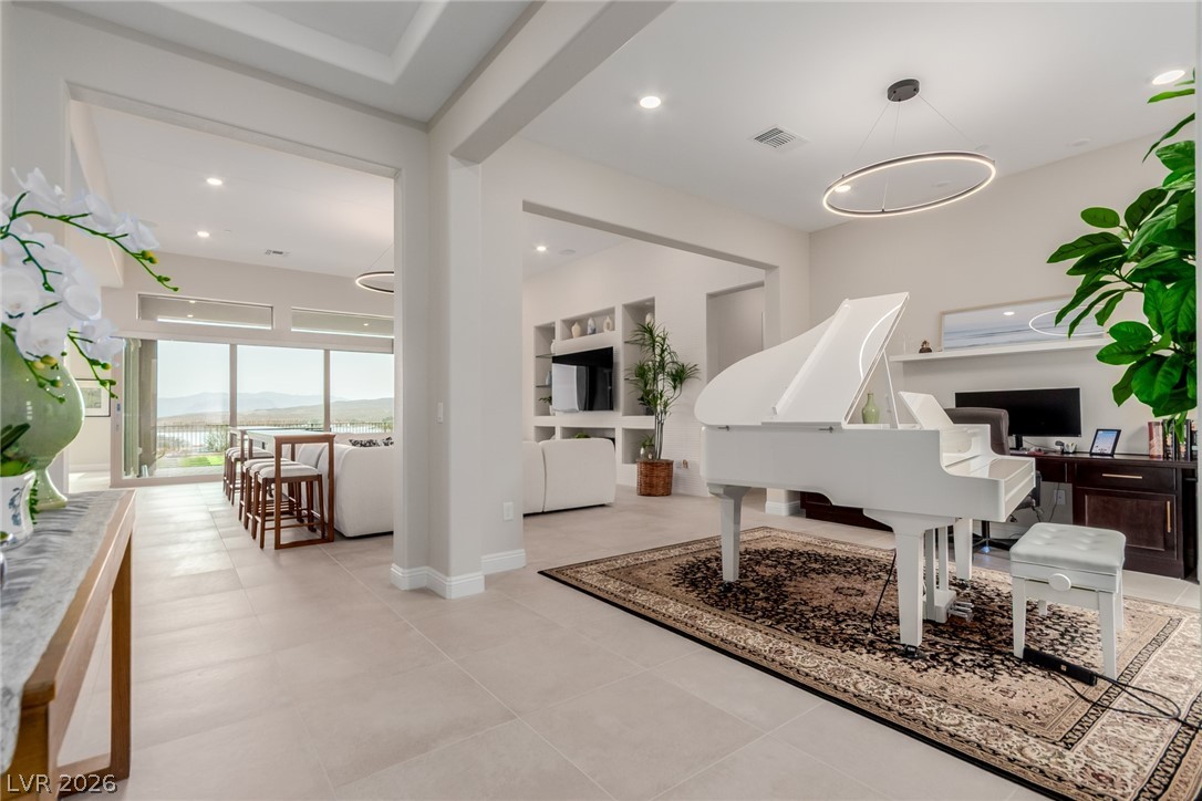 100 Water Cliff Lane