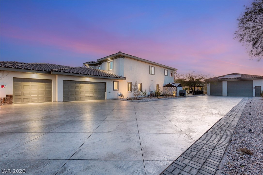 1035 Aviator Court