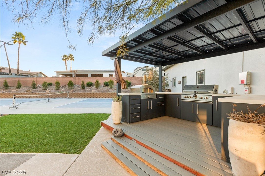 1035 Aviator Court