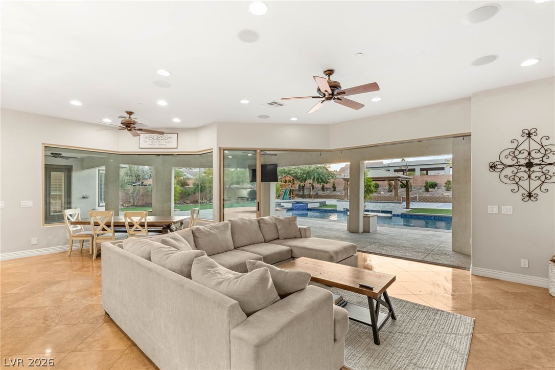 1035 Aviator Court