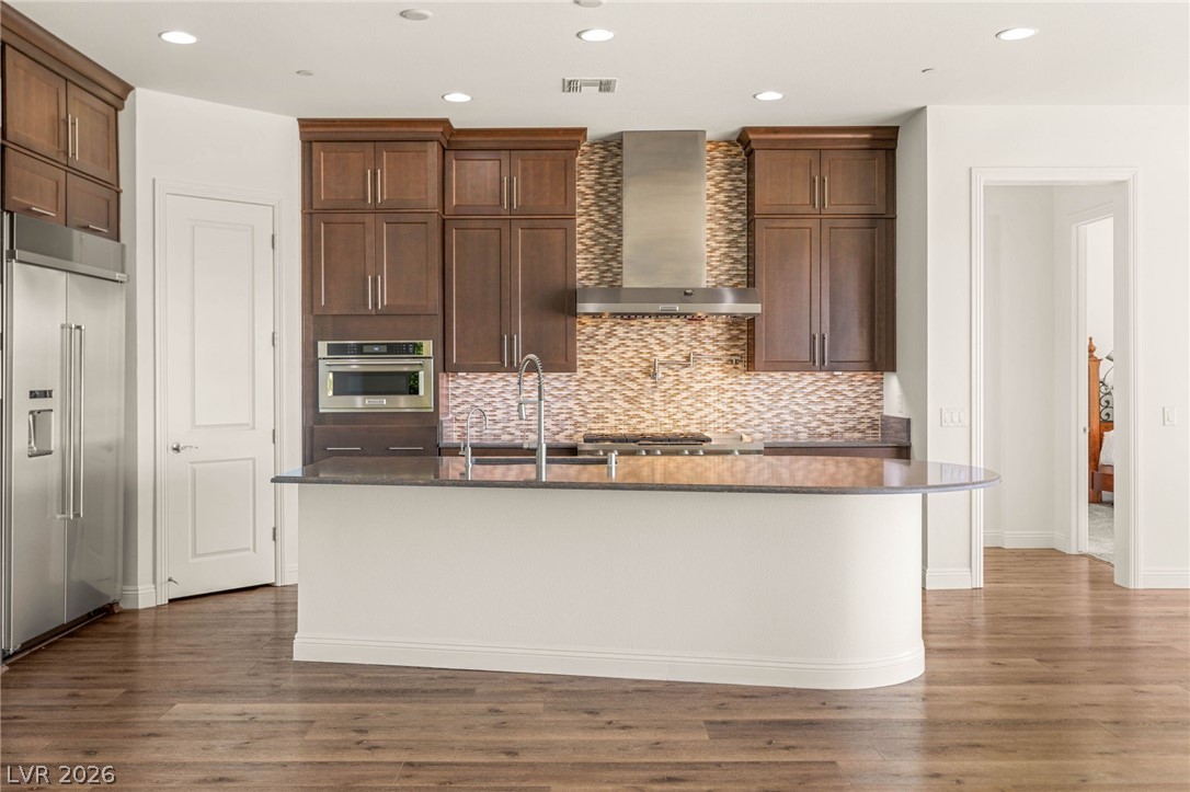 2069 Alto Vista Drive