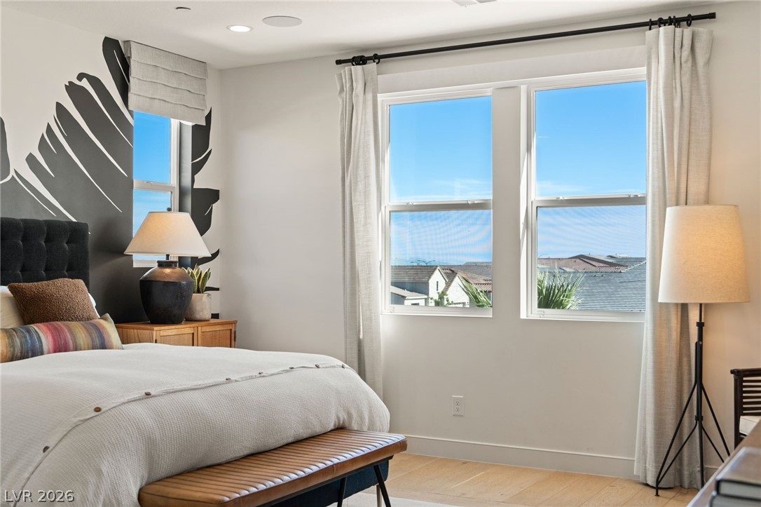 10125 Sequoia Glen Avenue