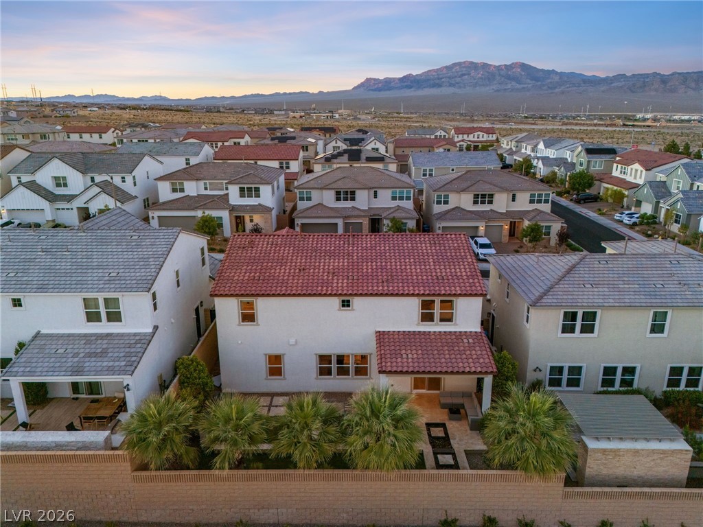 10125 Sequoia Glen Avenue