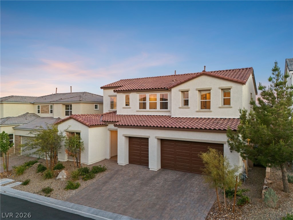 10125 Sequoia Glen Avenue