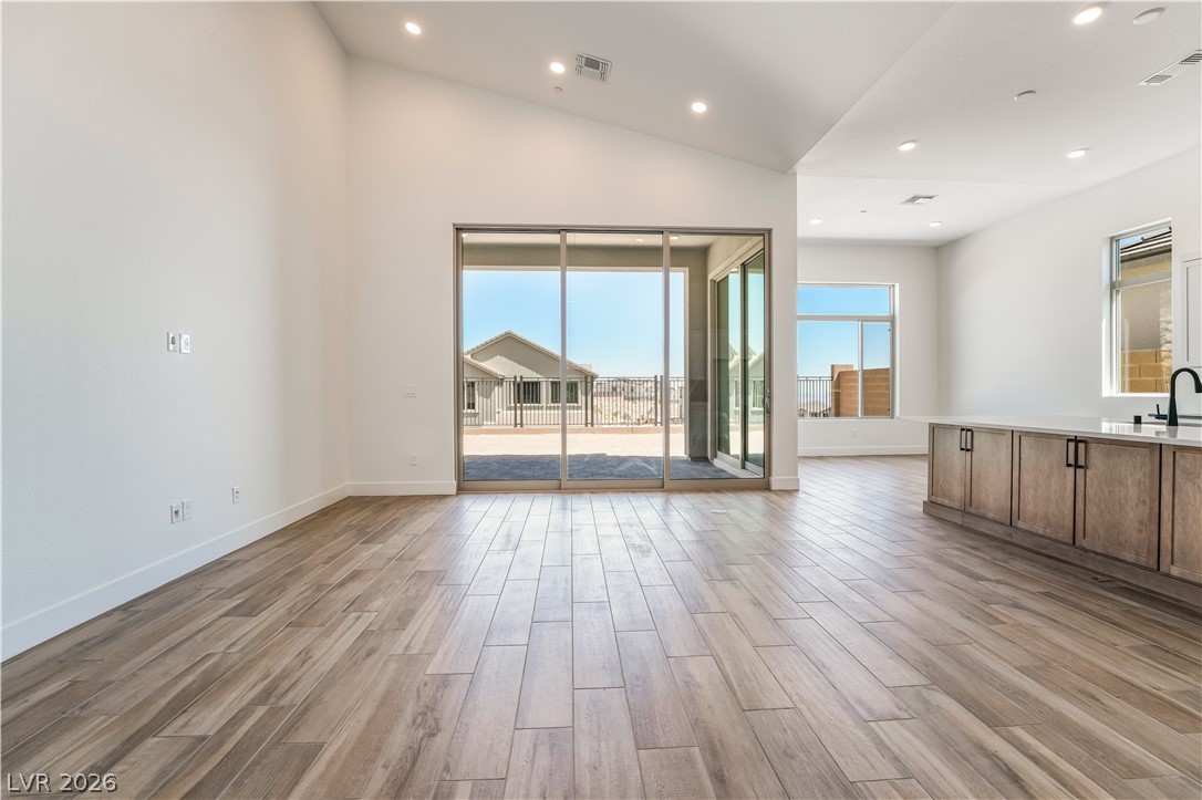 1060 Skyview Cove Court