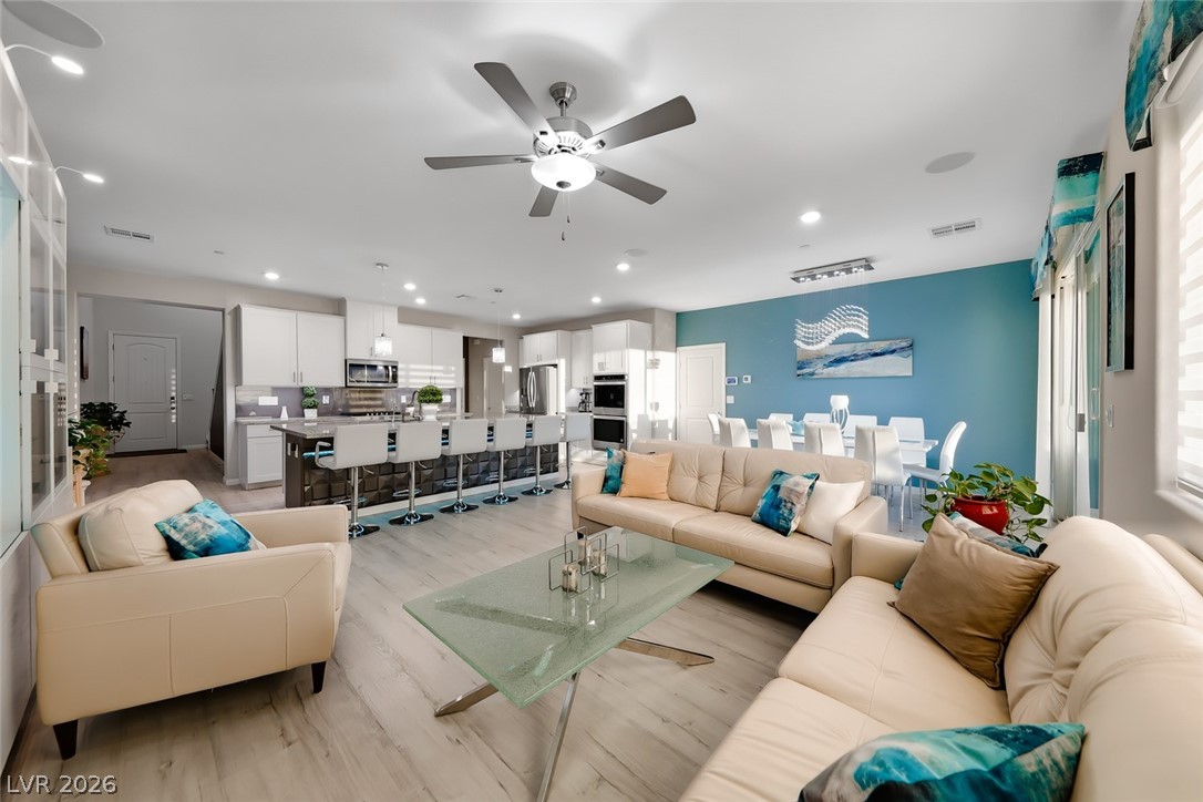 333 Crimson Edge Street