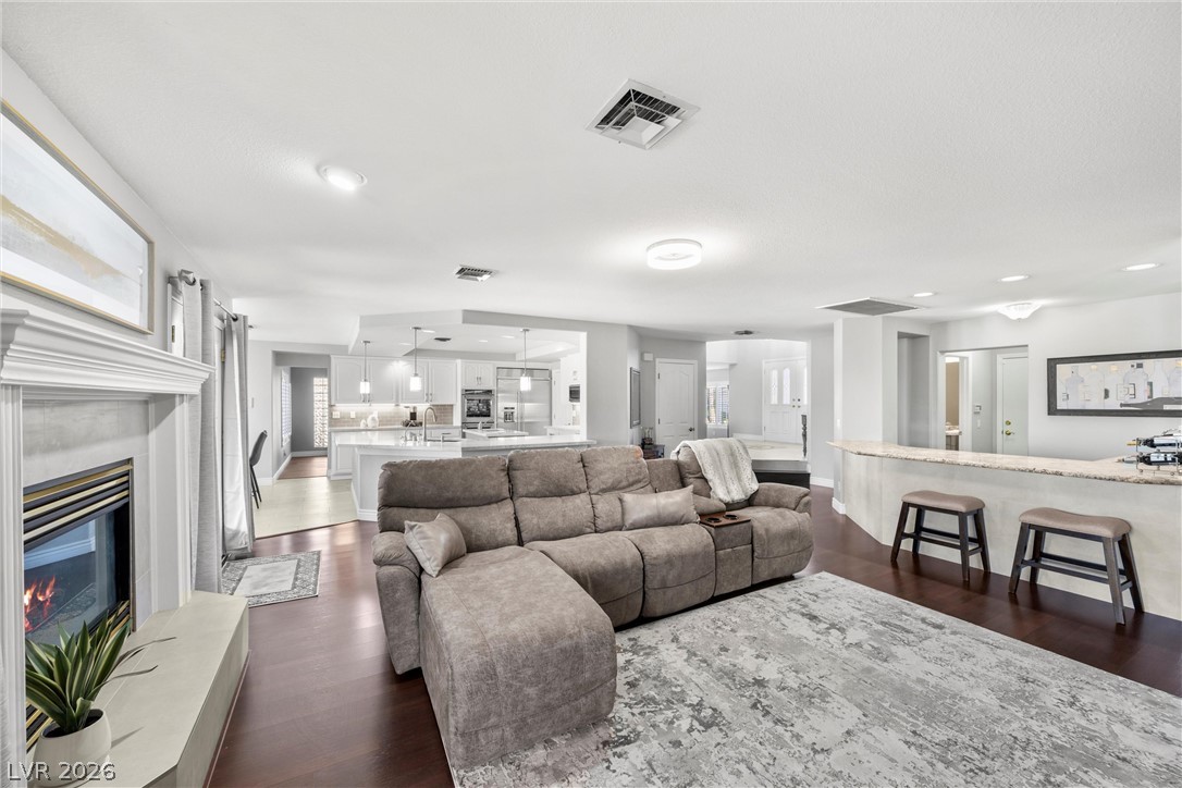 2498 Ram Crossing Way