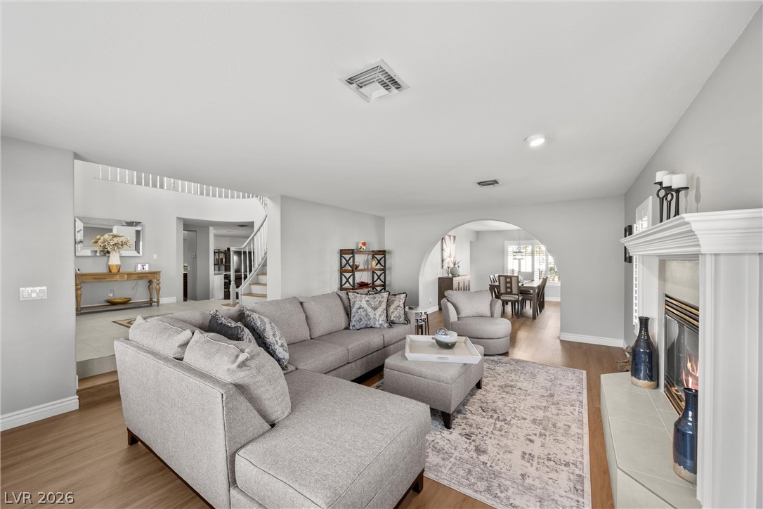 2498 Ram Crossing Way