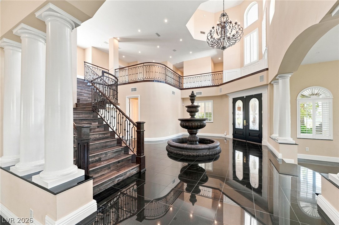7 Rue Promenade Way