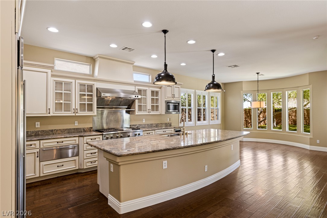 1424 Foothills Village Drive