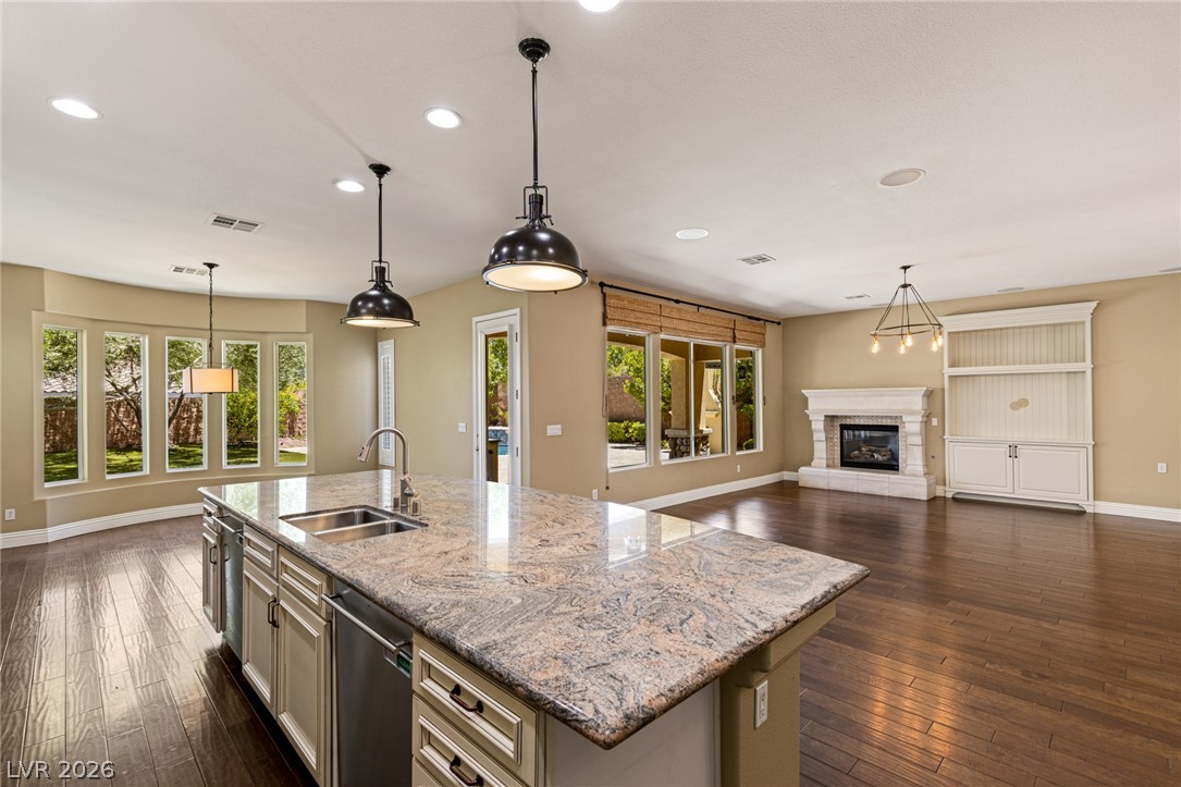 1424 Foothills Village Drive