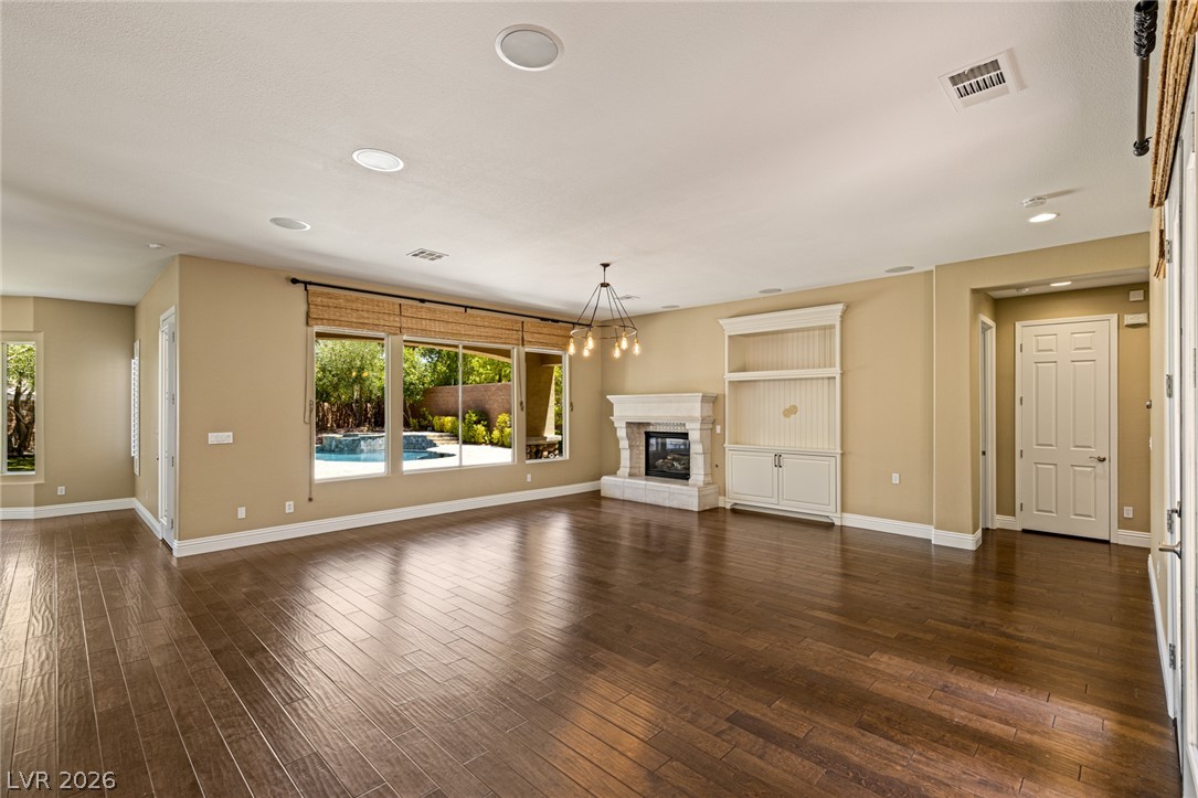 1424 Foothills Village Drive