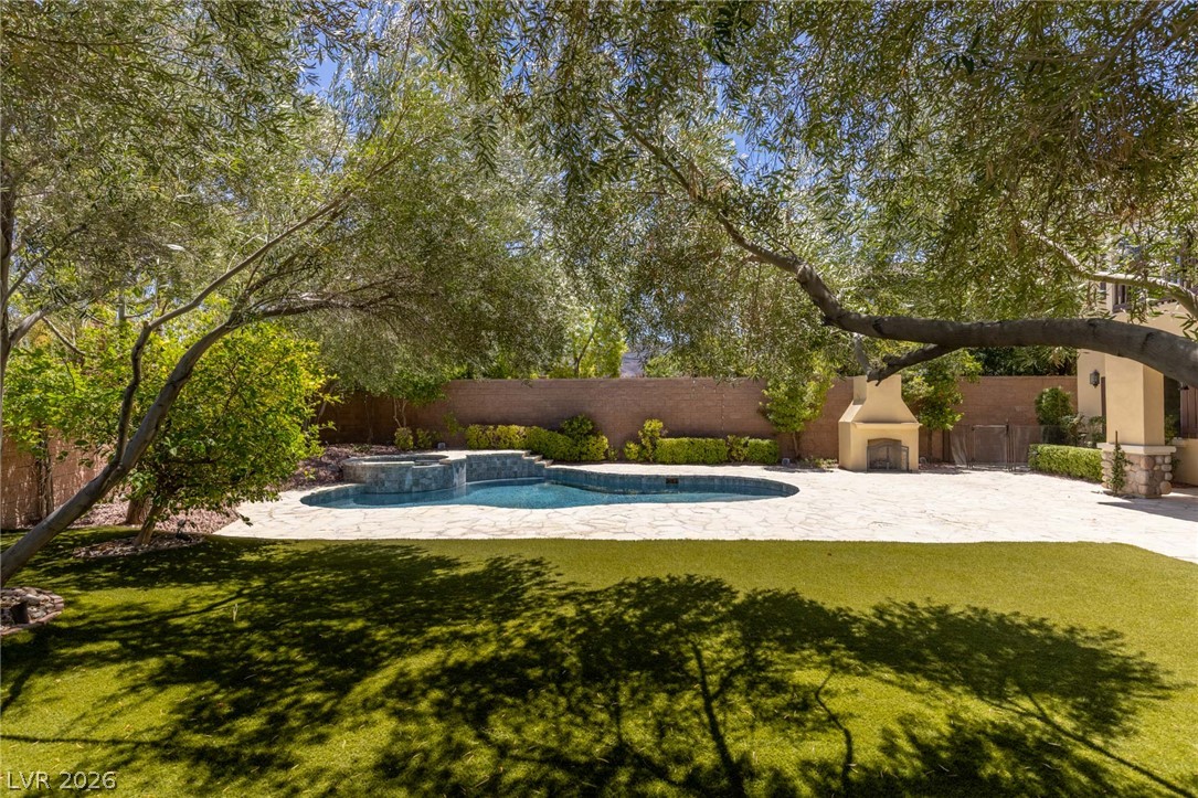 1424 Foothills Village Drive