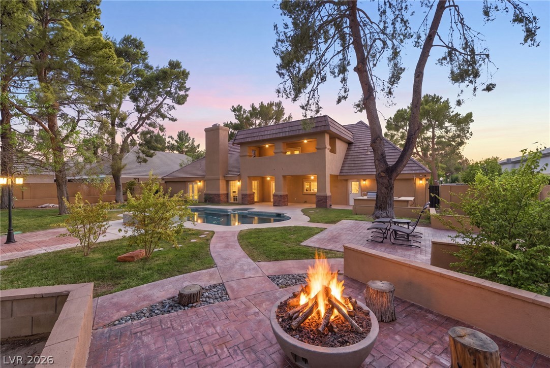 2252 Buckingham Court
