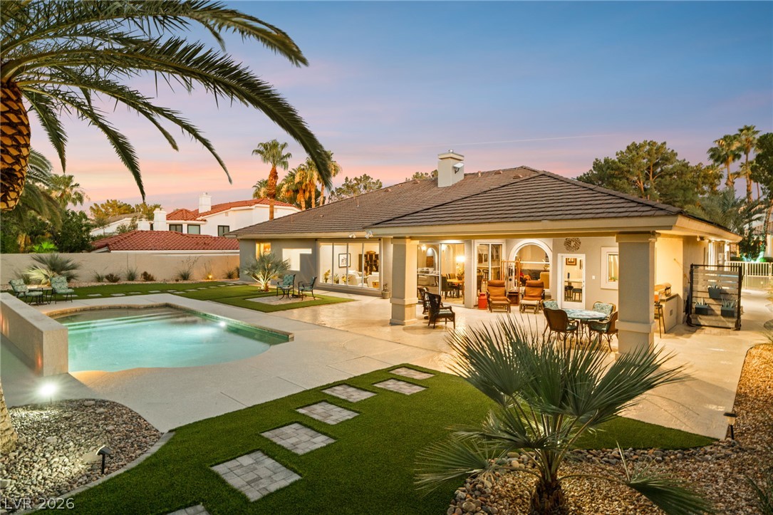 2227 Versailles Court