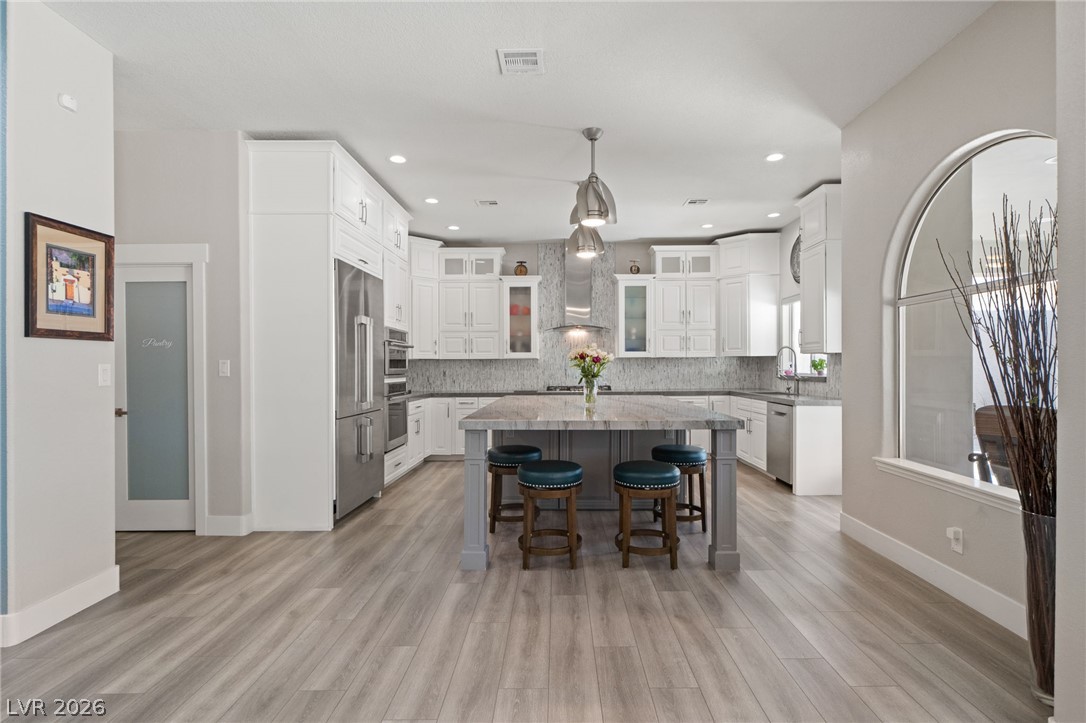 2227 Versailles Court