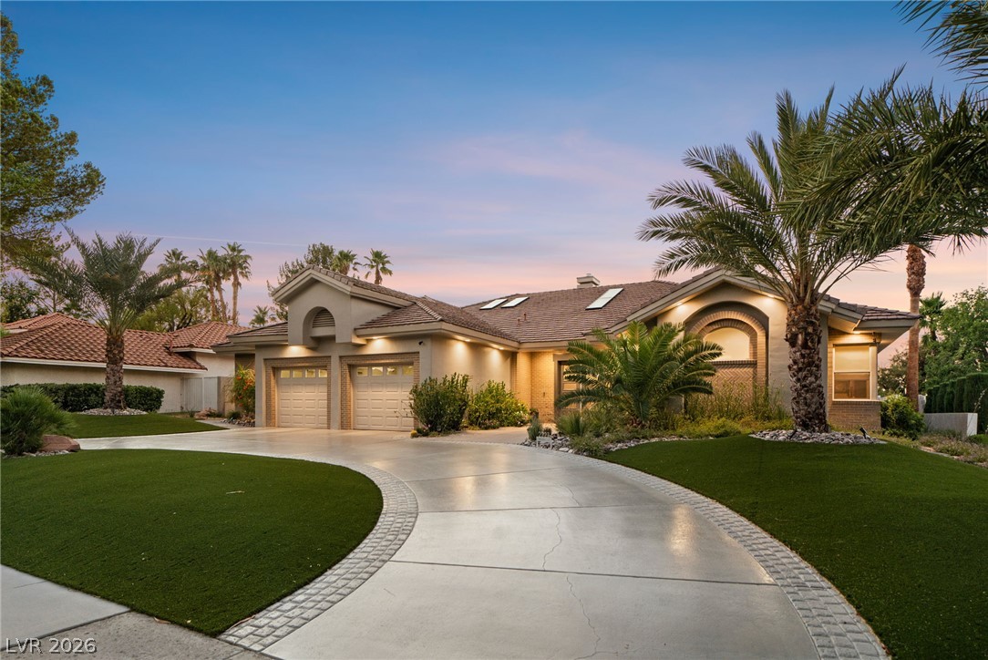 2227 Versailles Court