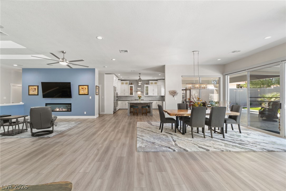 2227 Versailles Court