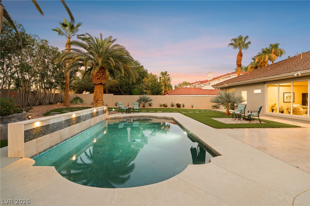 2227 Versailles Court