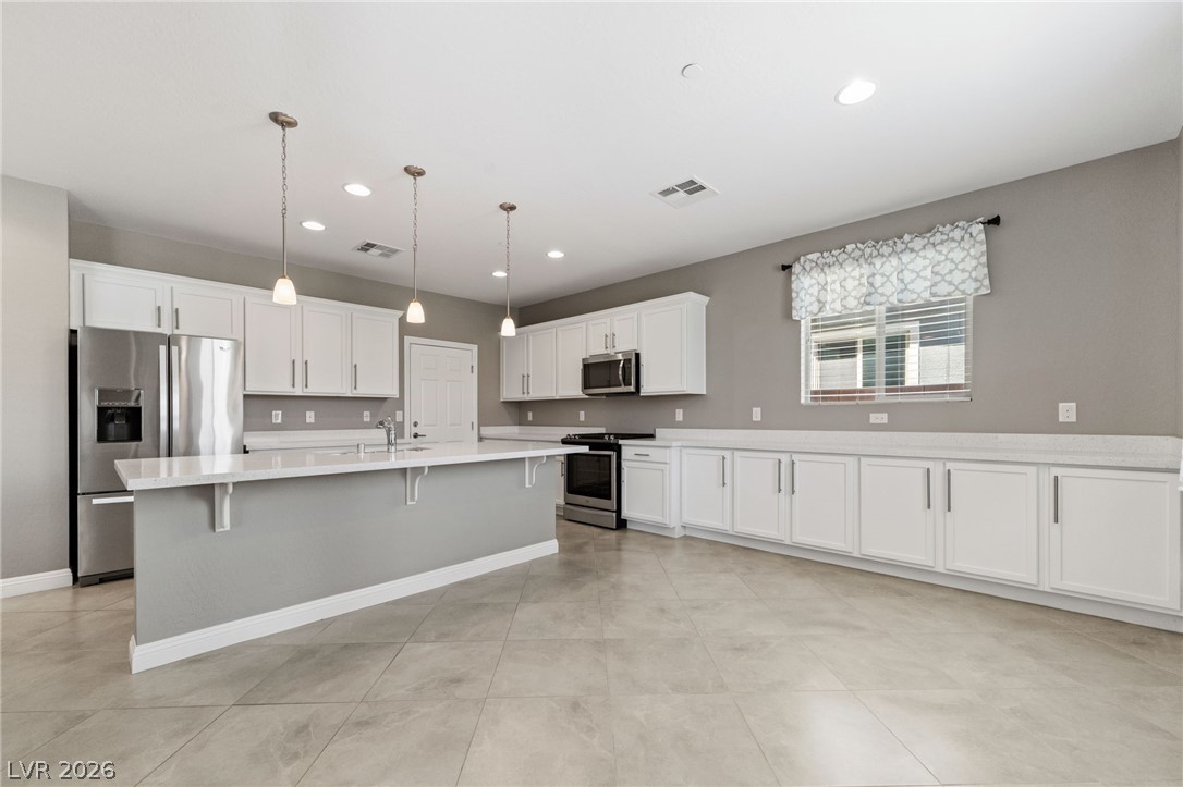 2462 Sylvan Hymn Street