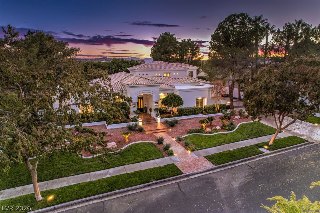 2228 Chatsworth Court