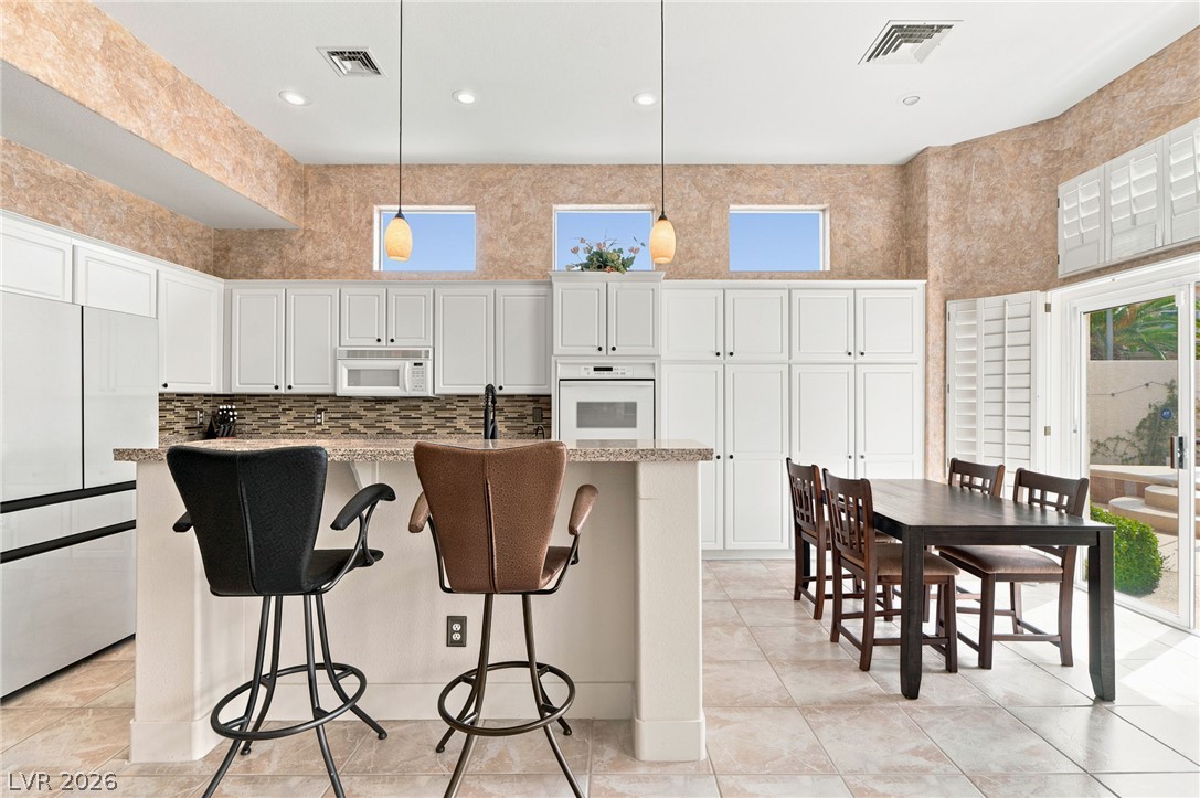 3049 Blazing Creek Way