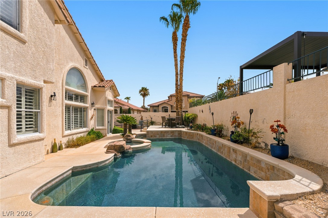 3049 Blazing Creek Way