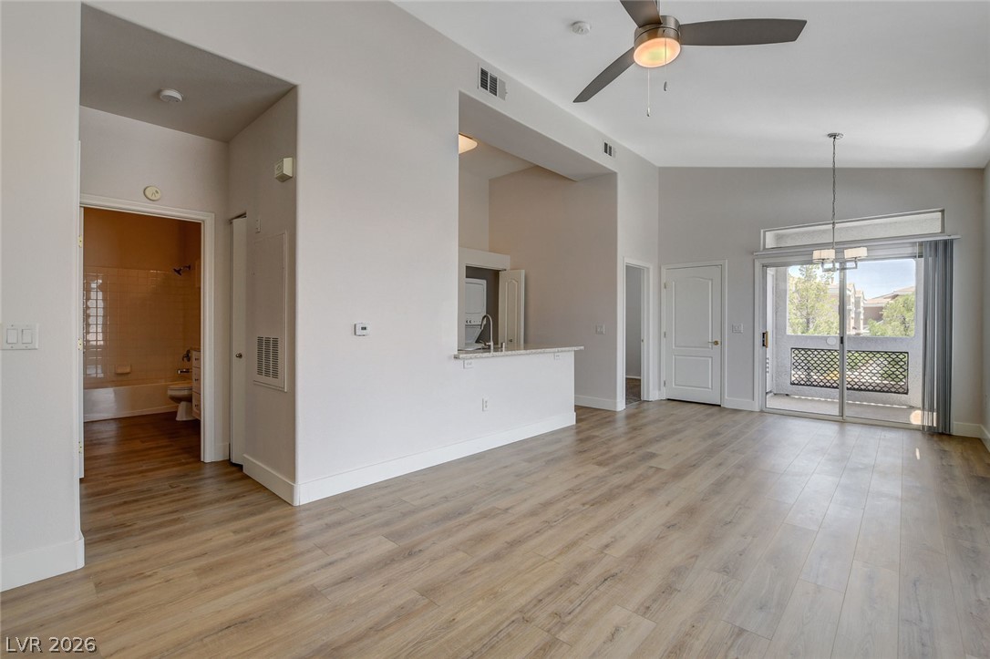 700 Carnegie Street 4324