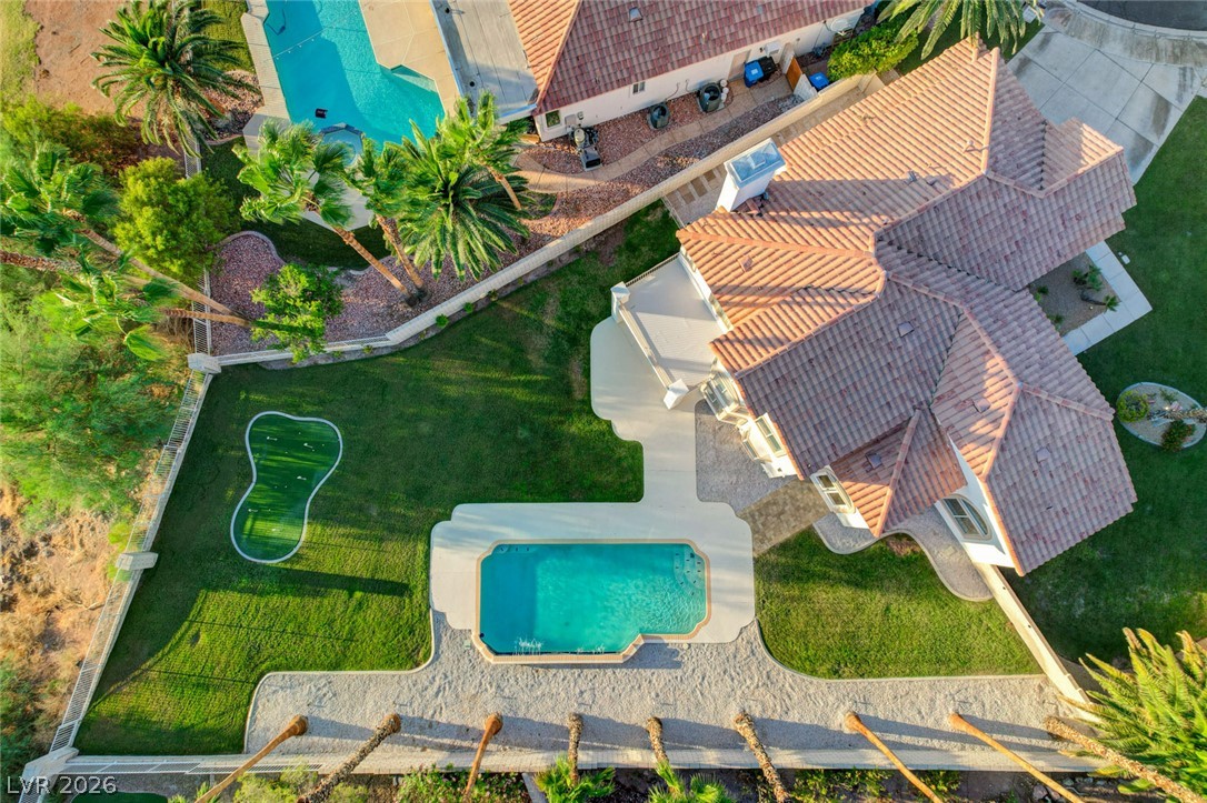 1929 Gleneagles Court