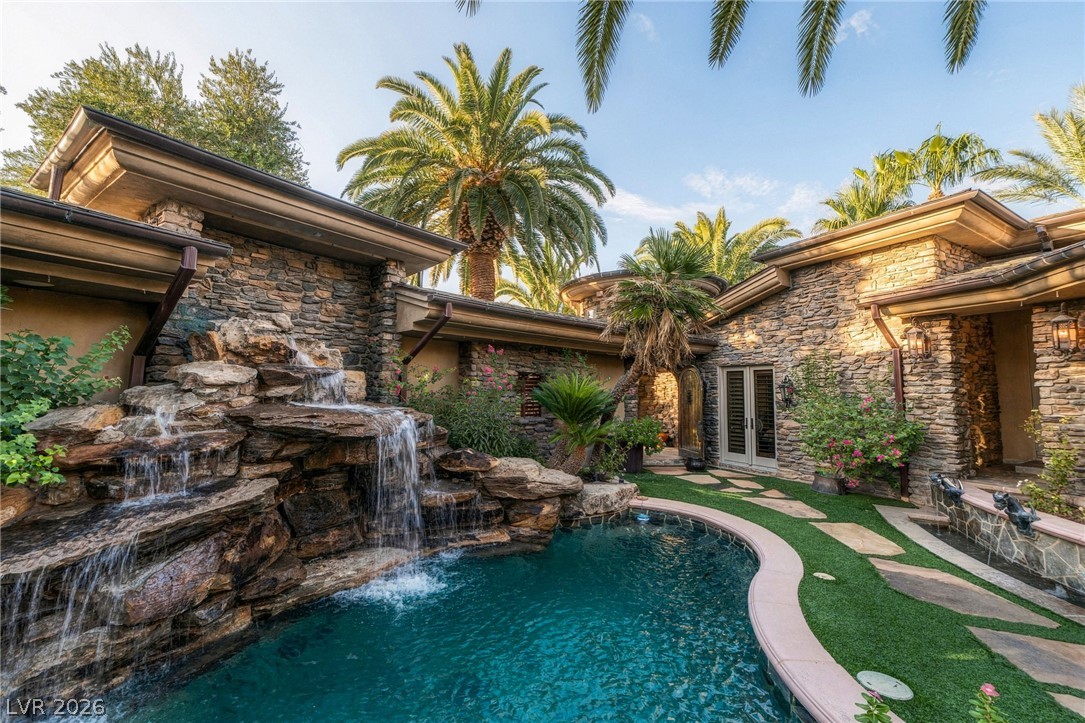 1513 Foothills Village Drive
