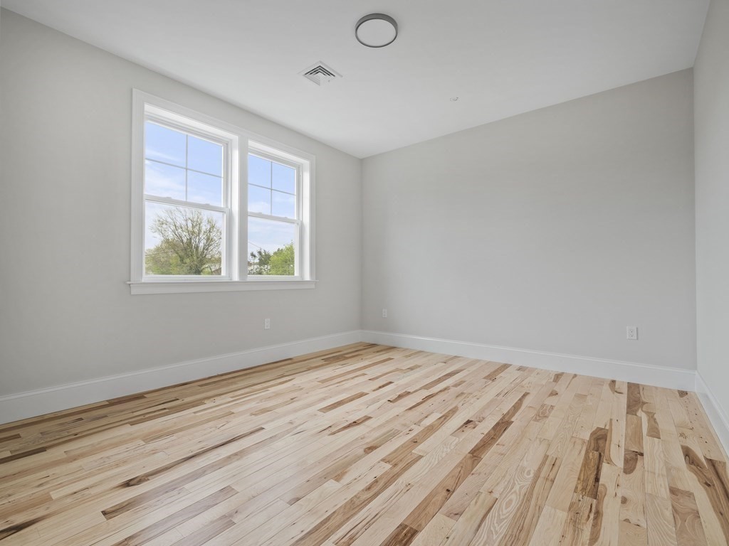 67 Walnut Street # 2