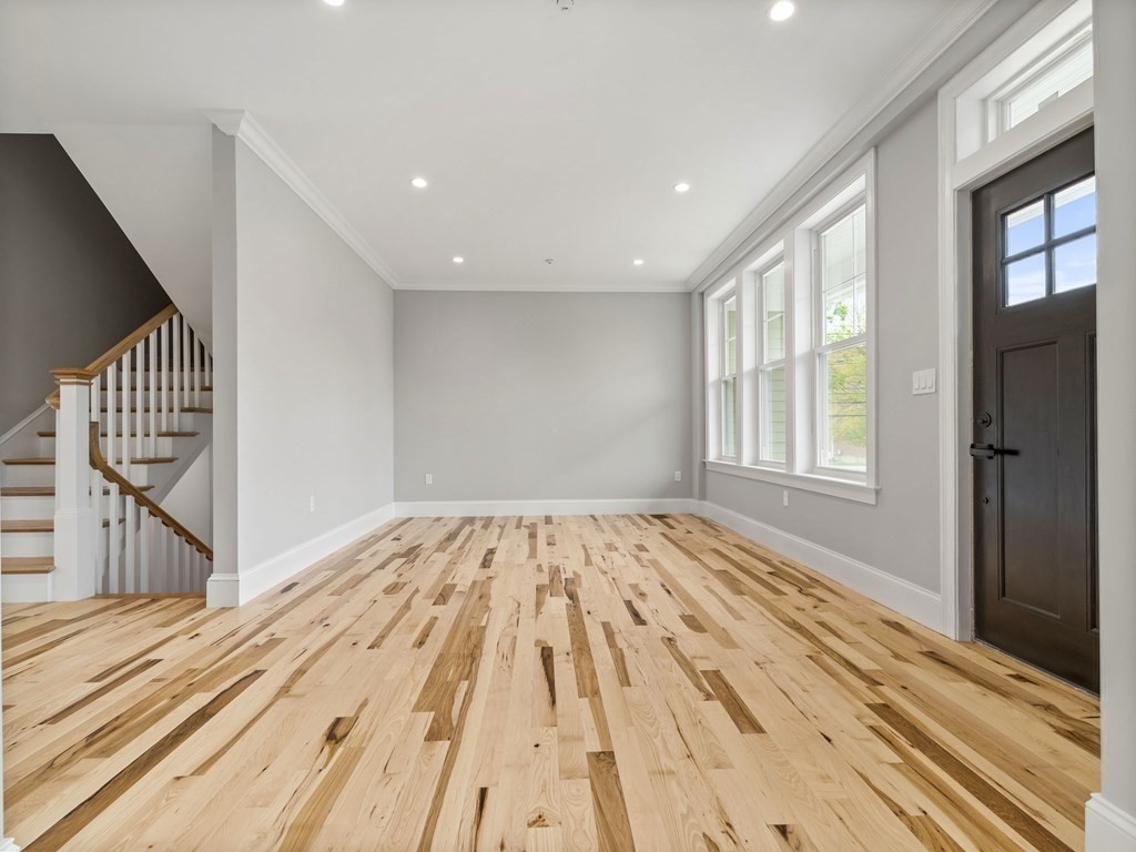 67 Walnut Street # 2