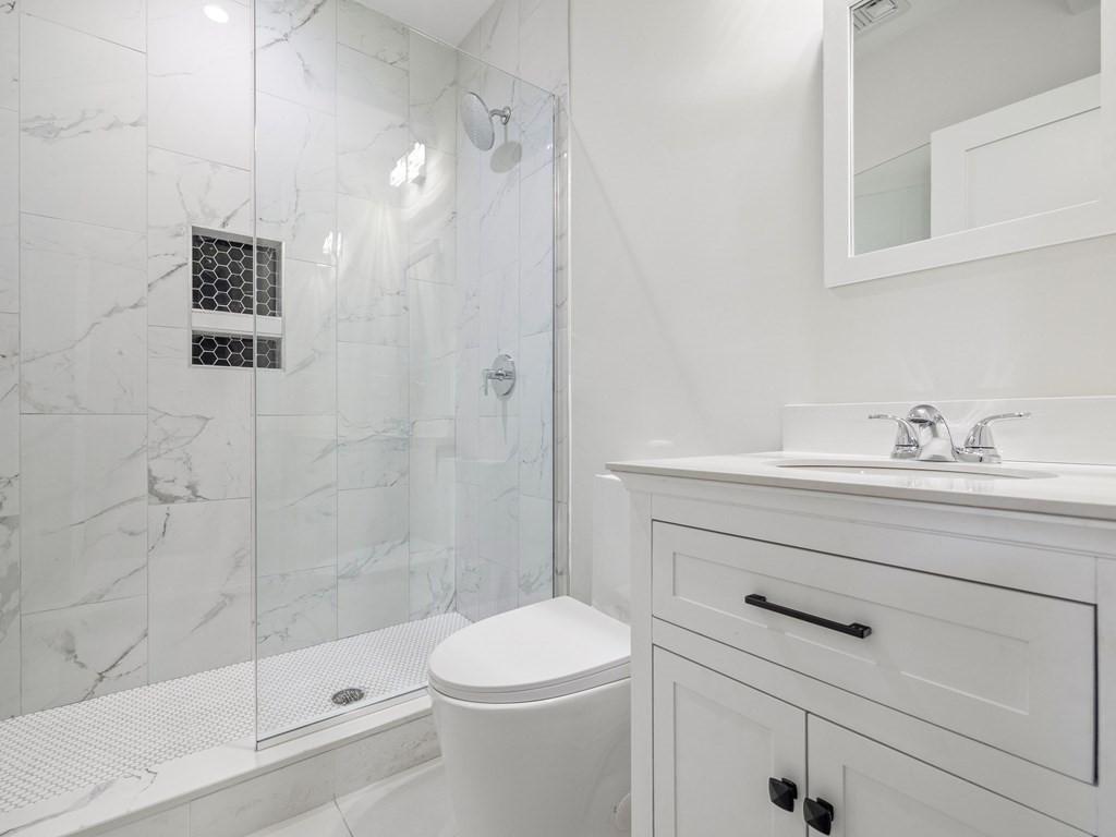 67 Walnut Street # 2