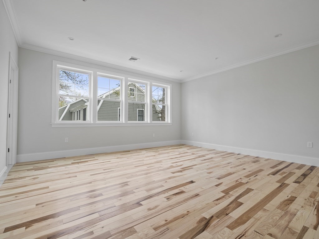 67 Walnut Street # 2