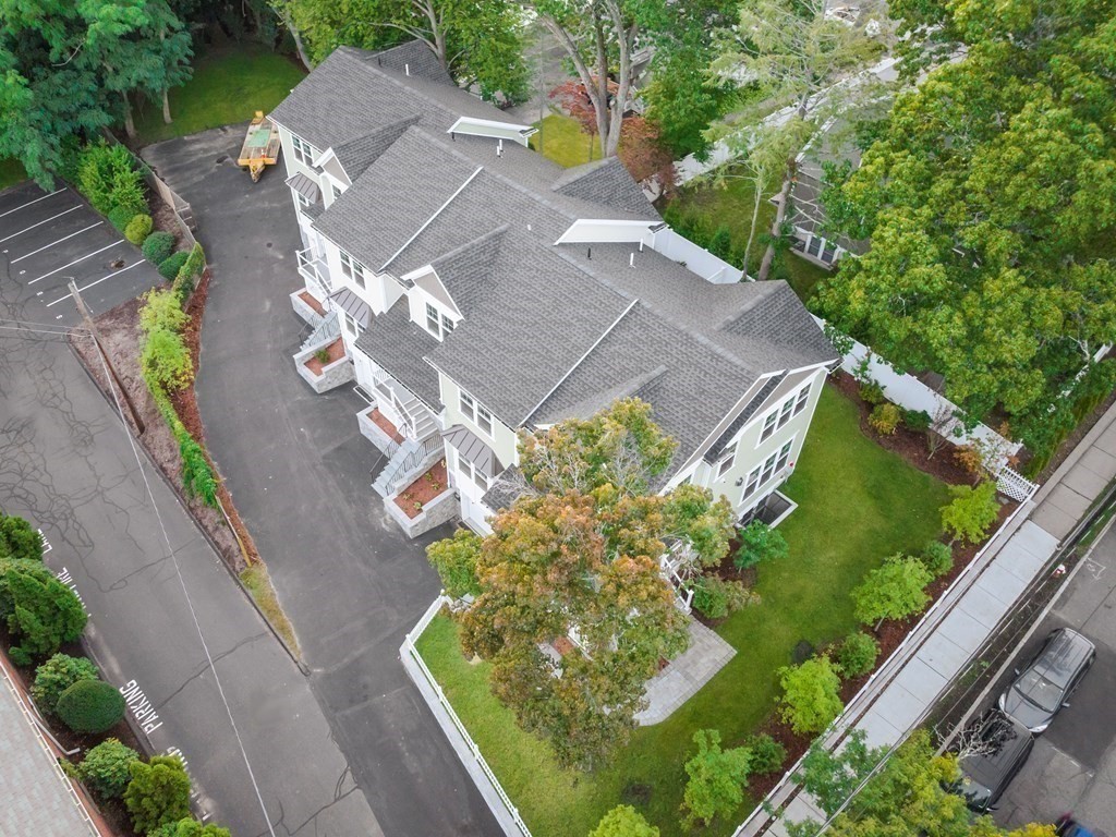 67 Walnut Street # 2