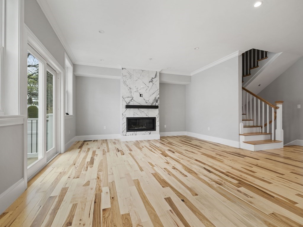 67 Walnut Street # 2