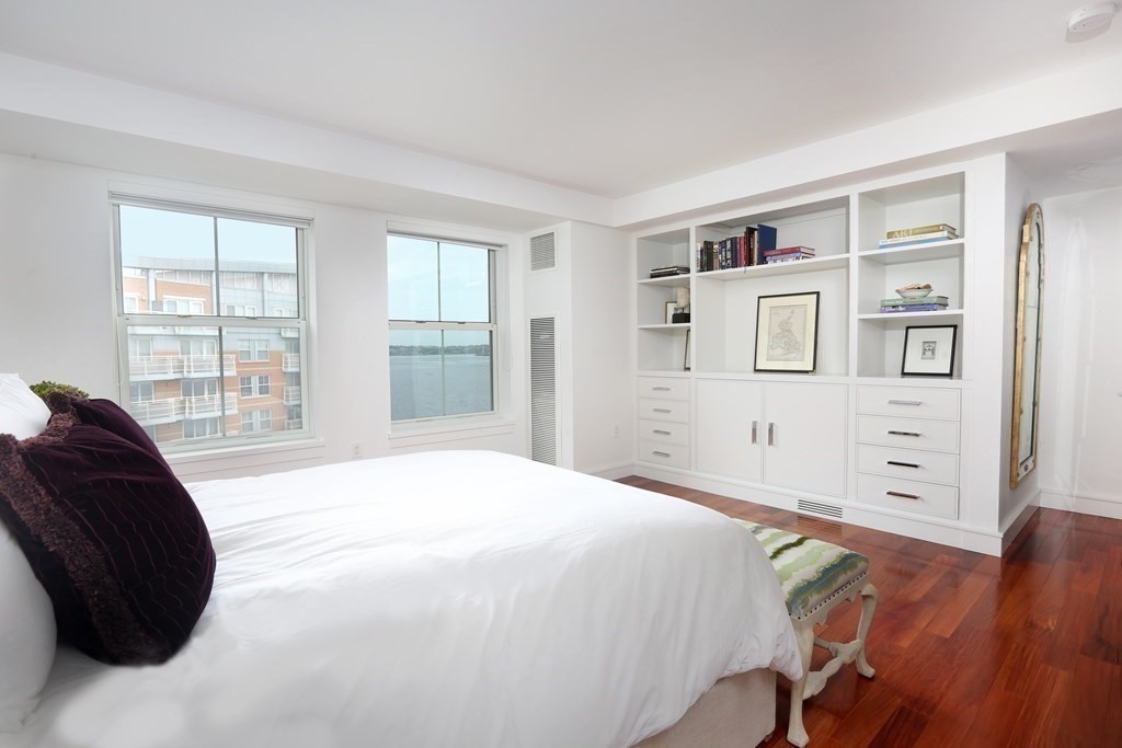 4 Battery Wharf # 4510